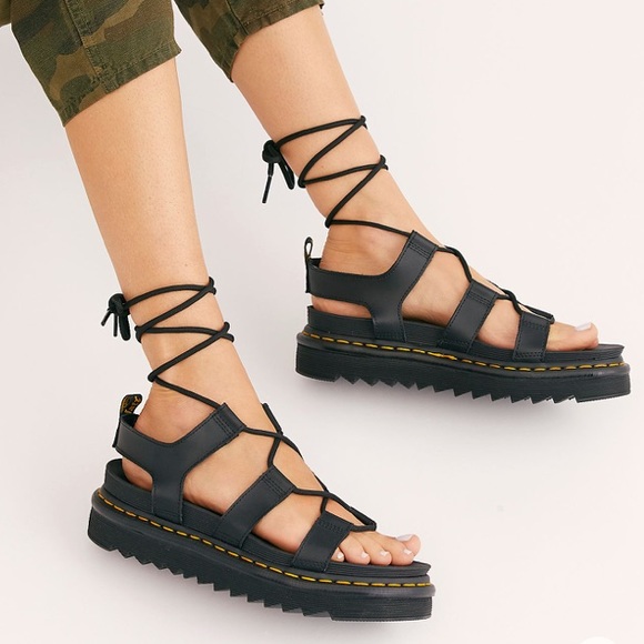 DR MARTENS || NARTILLA SANDALS - Picture 1 of 8